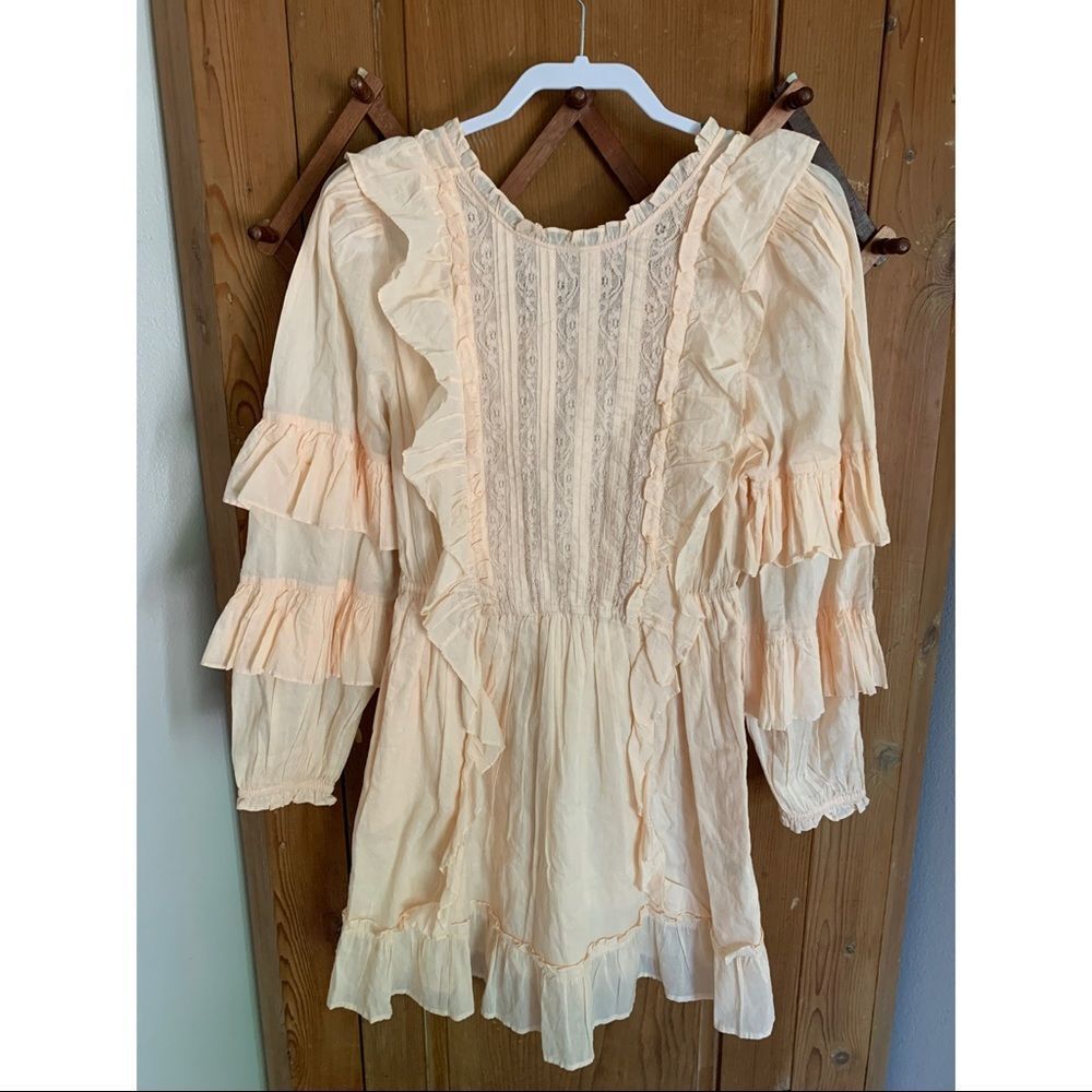 Happy Nature peach ruffled lace mini dress